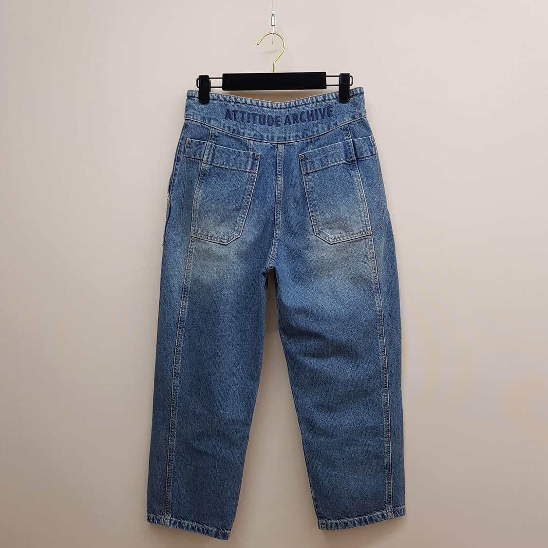 한섬 시스템 2024 하이웨스트 포켓 와이드 데님 팬츠 64-94사이즈 상품이미지4