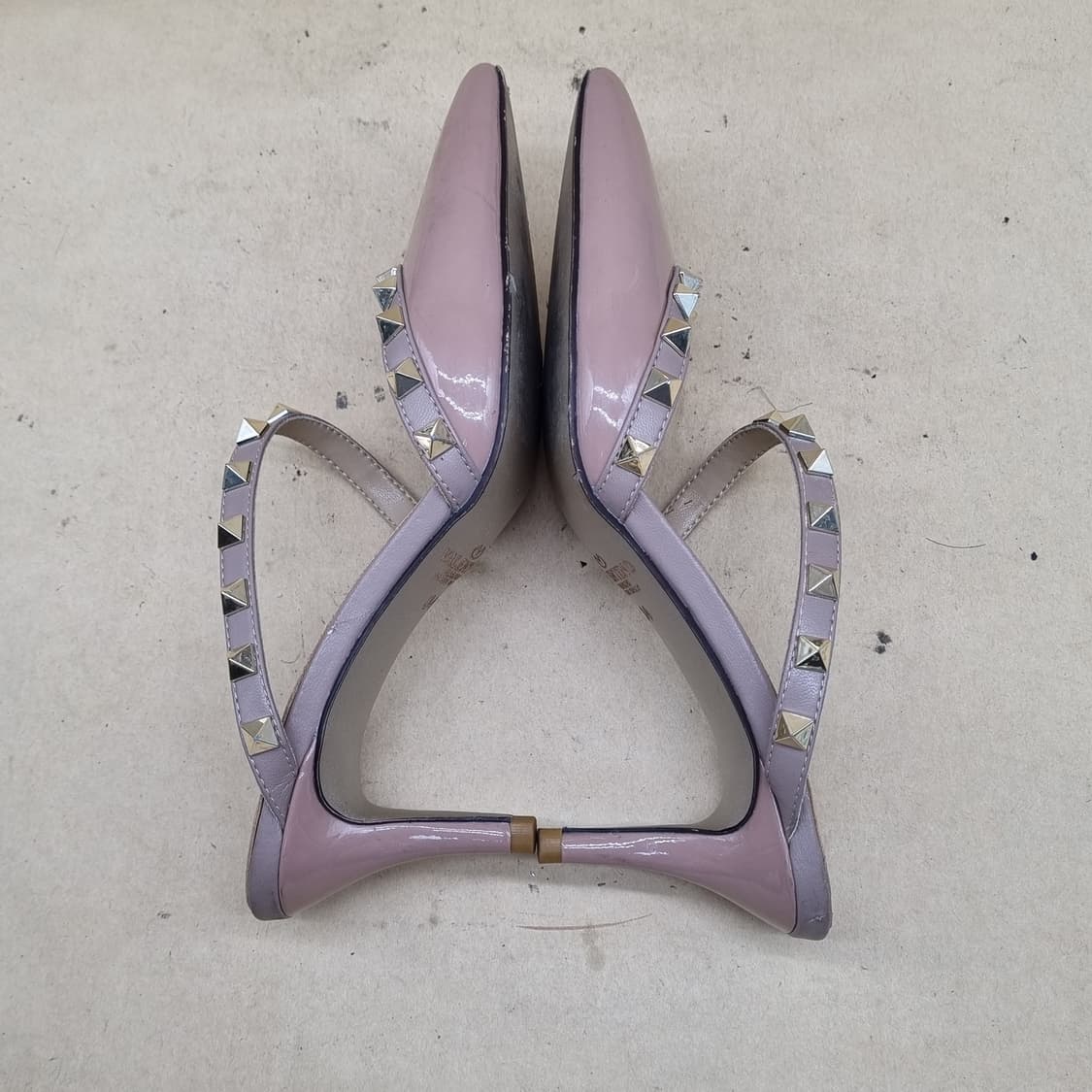 발렌티노 락스터드 뮬샌들34 220 굽7.5 상품이미지5