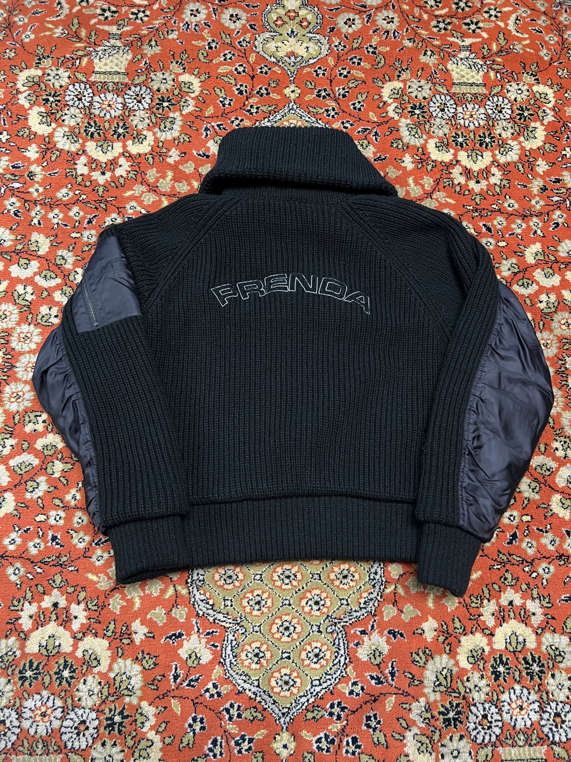 [FREE] 프렌다 세일러 칼라 니트 봄버 자켓 블랙 상품이미지6