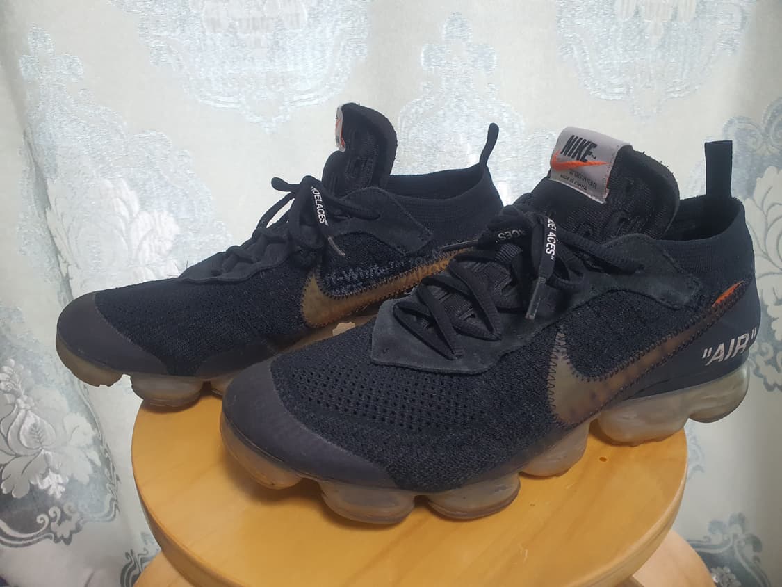 나이키 에어 오프화이트 X 베이퍼맥스 V2 280 상품이미지2