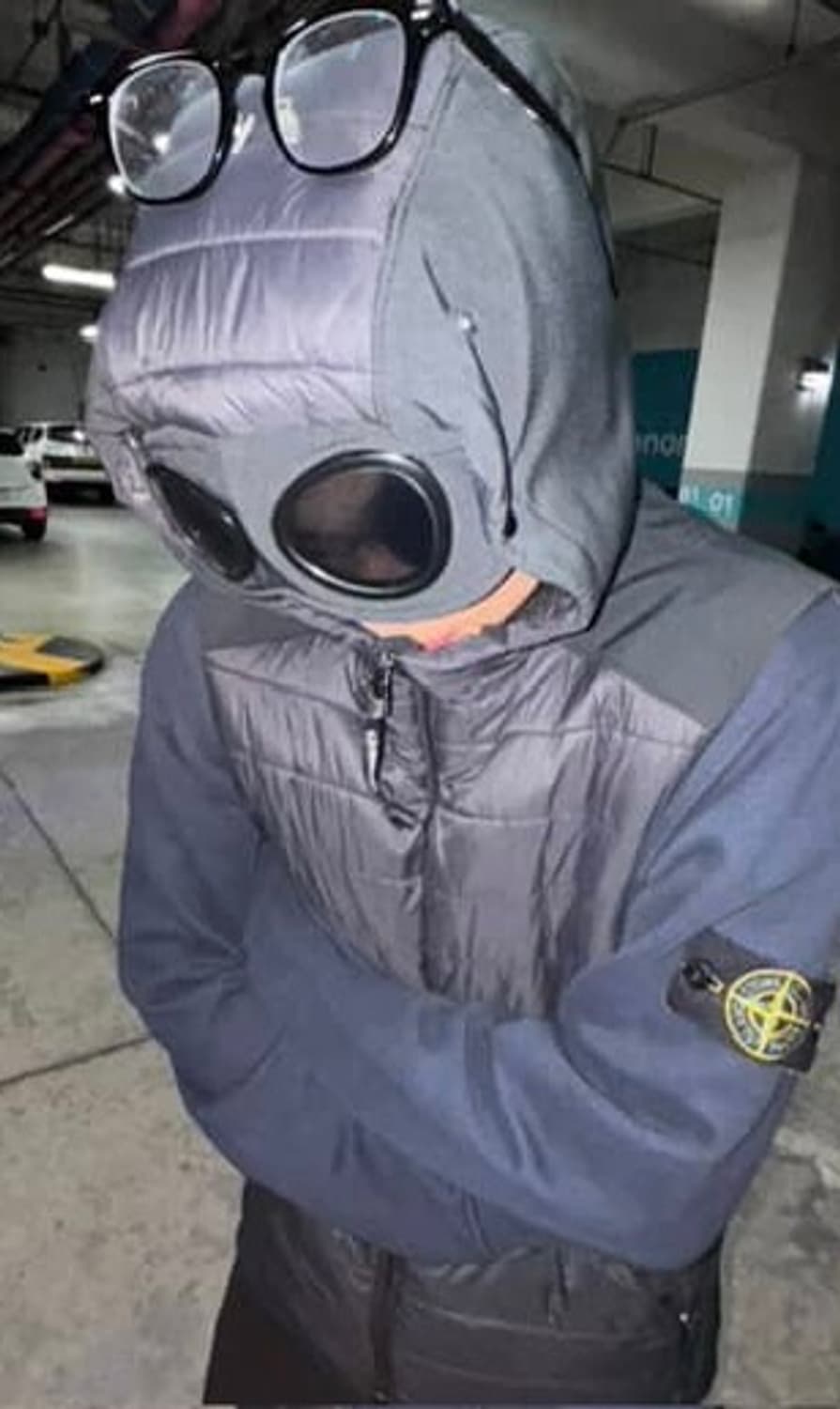 cp 컴퍼니 후드 베스트 경량패딩 상품이미지1