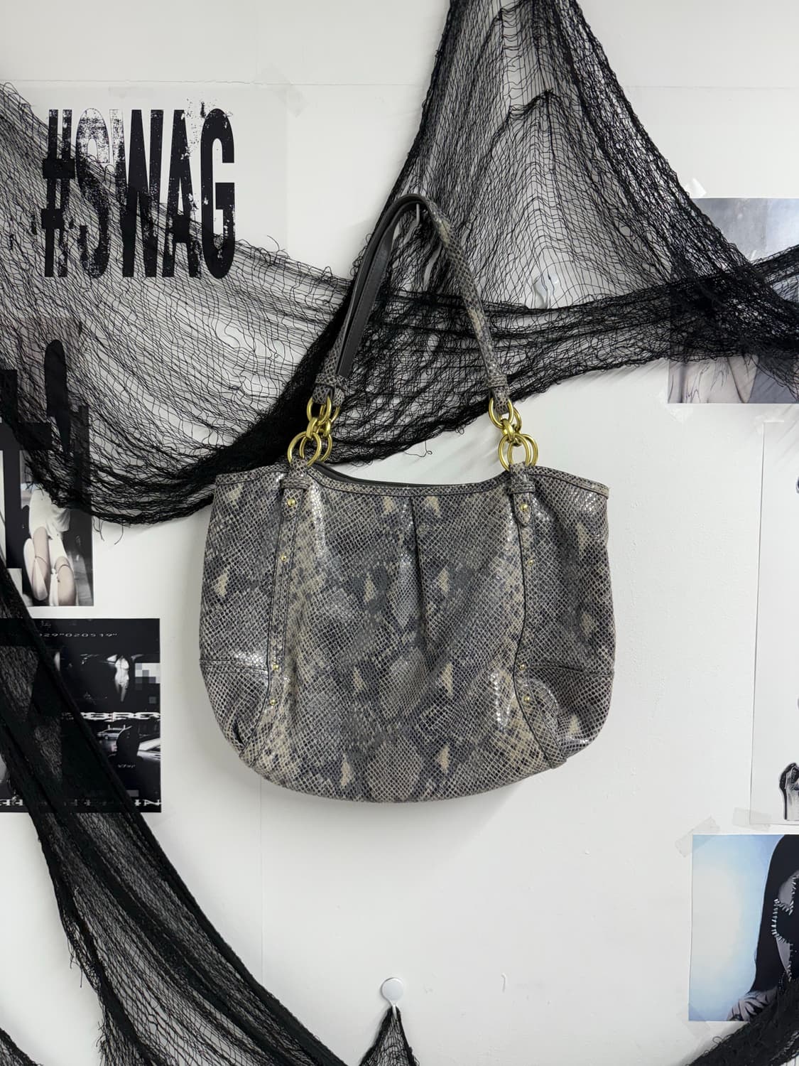 Coach 00s chain leather bag 상품이미지3