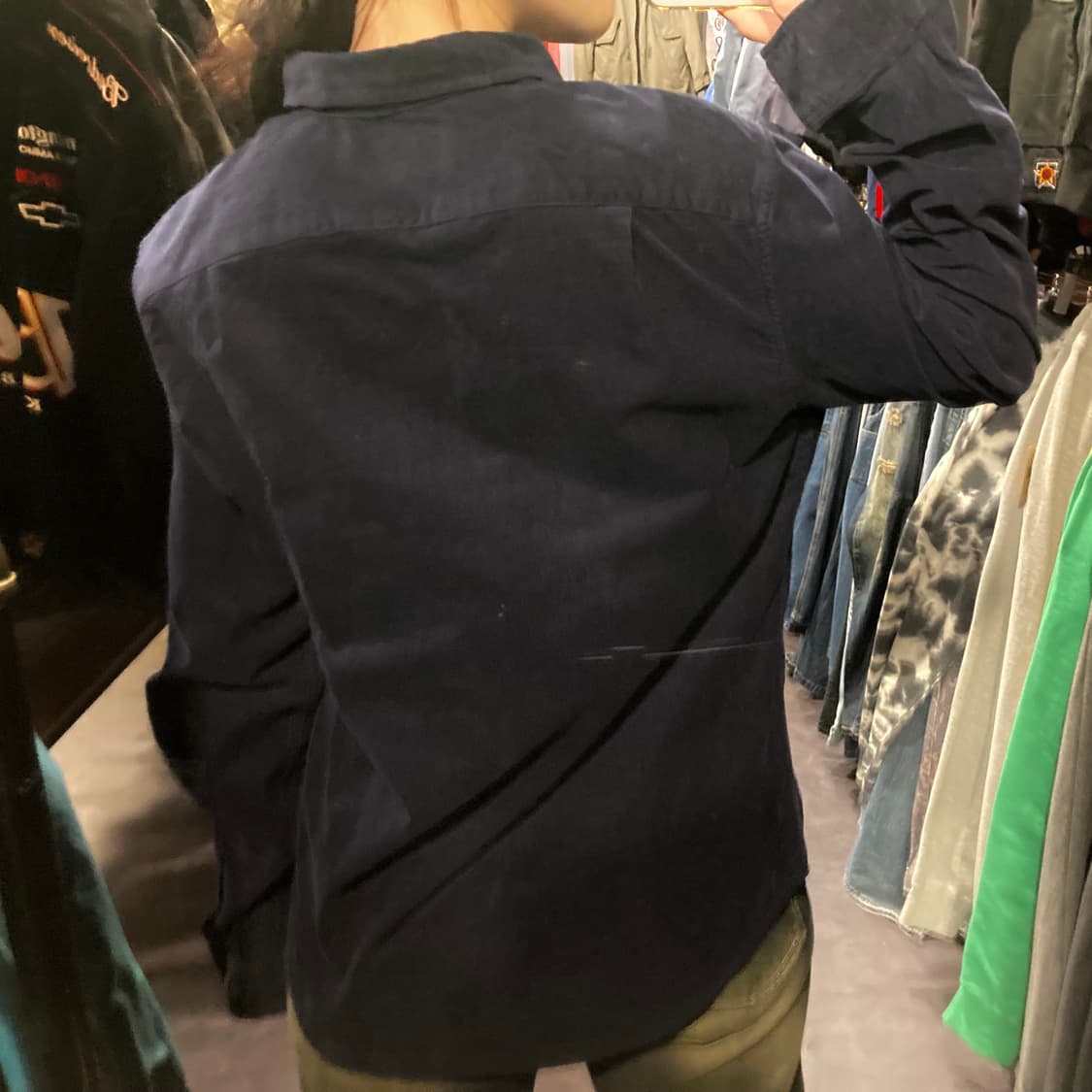 [IM] 칼하트 코듀로이 긴팔셔츠 네이비 상품이미지5