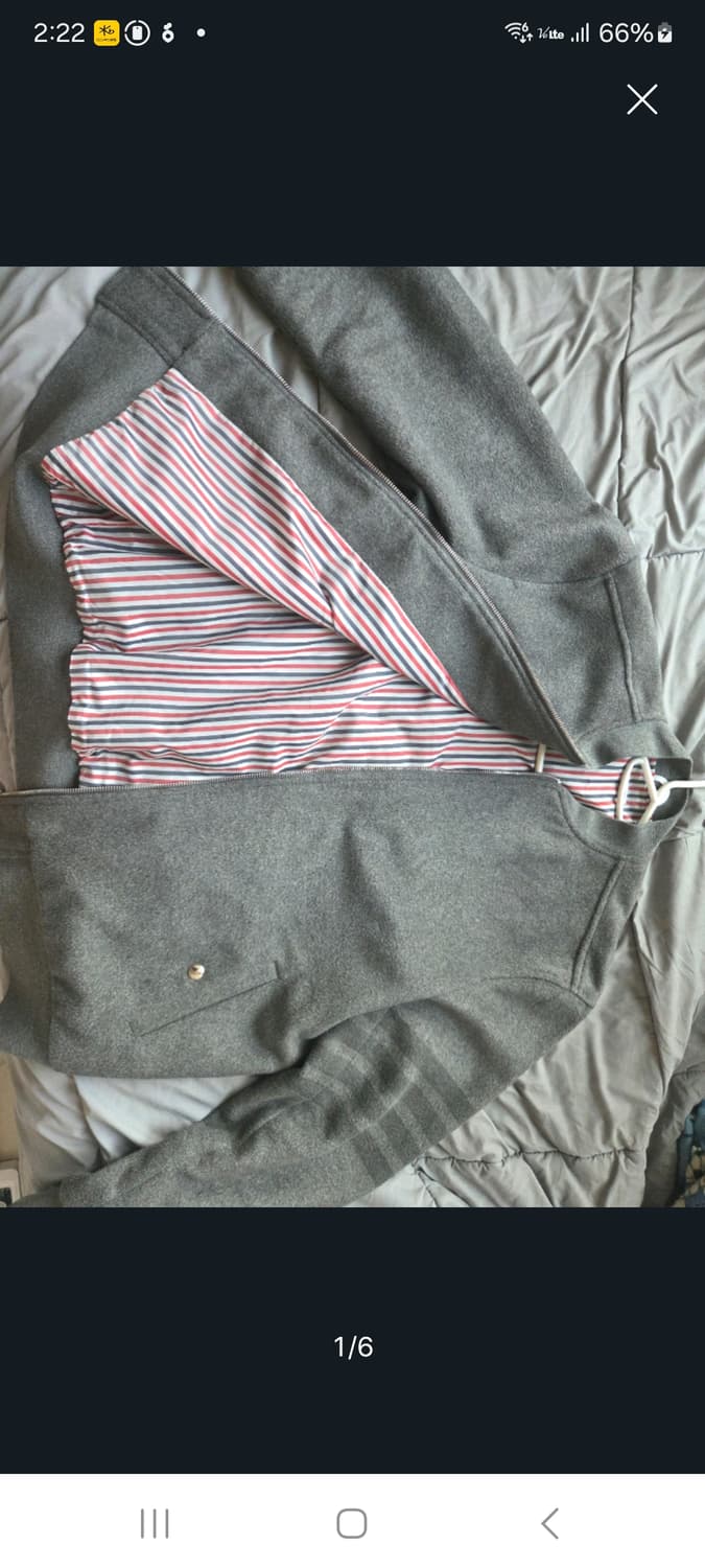 톰브라운봄버자켓.  L/XL 상품이미지1