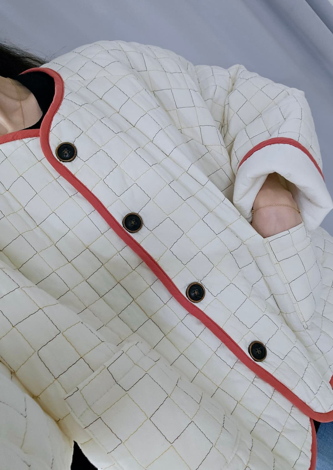 코랄핑크 배색 퀼팅 자켓 (간절기 아우터) 상품이미지4