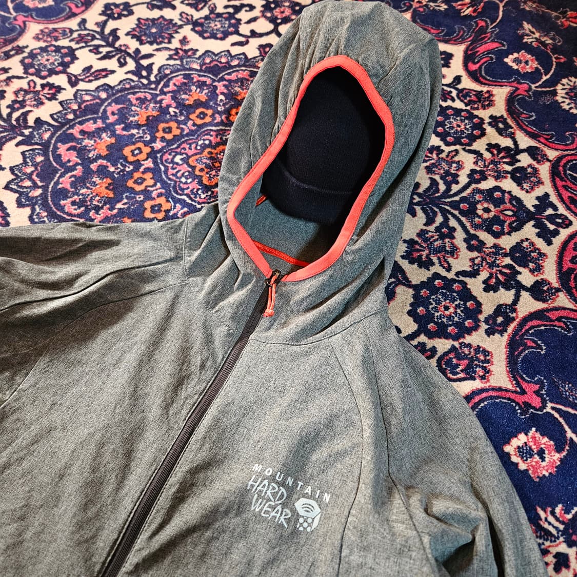 마운틴하드웨어 시그니쳐 로고 경량 바람막이 자켓 M size 상품이미지2