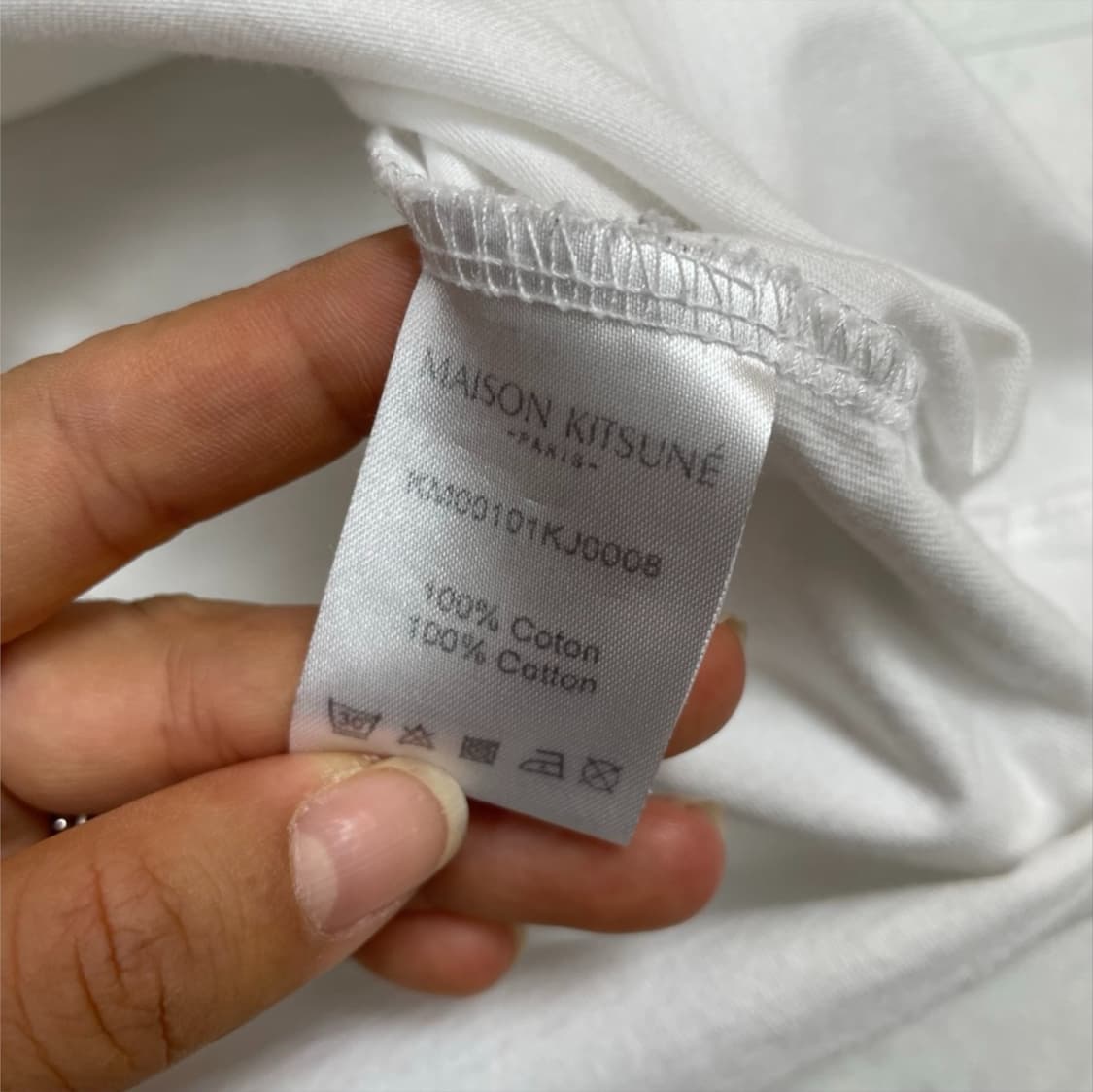 메종키츠네 화이트 더블 모노크롬 폭스헤드 패치 반팔 티셔츠 M 상품이미지4