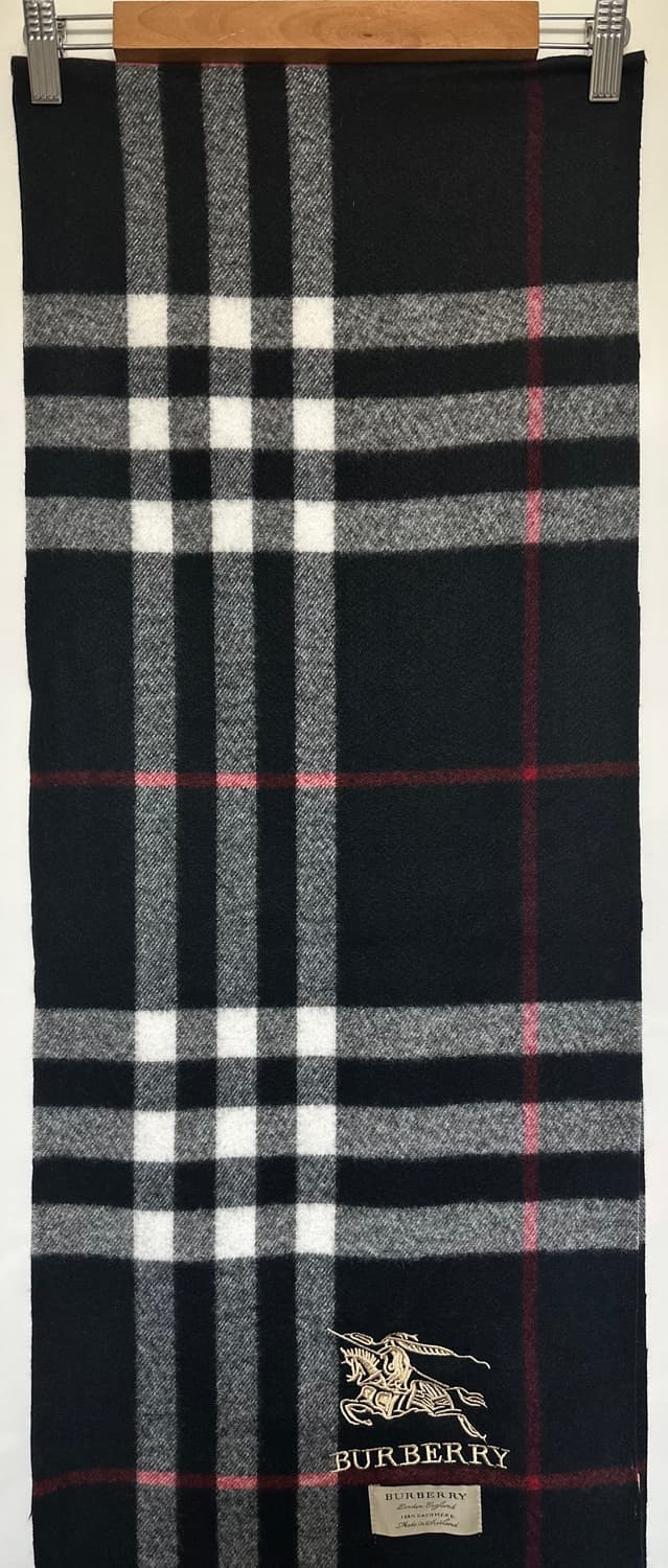버버리 블랙 캐시미어 머플러 남여공용 상품이미지4