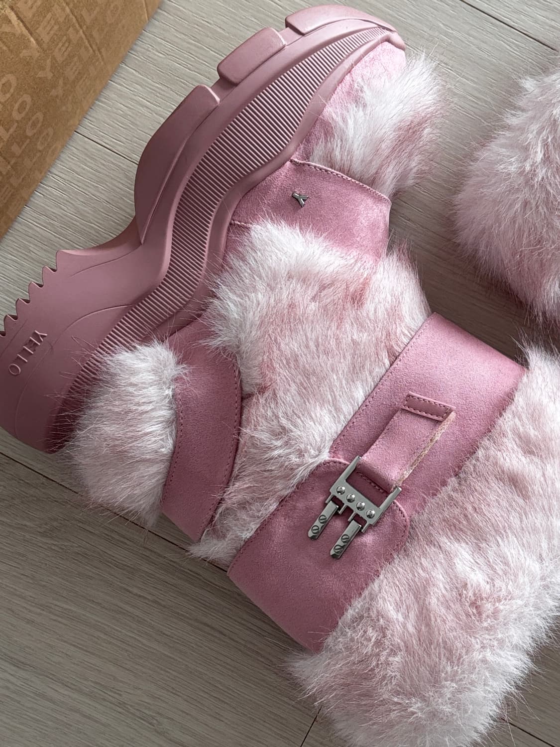 Yello 이엘로 옐로 MOLO 퍼 부츠 상품이미지2