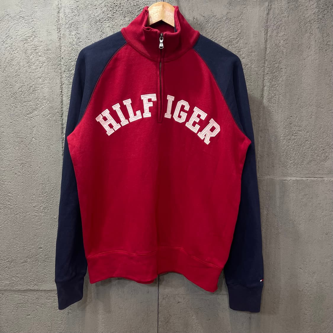 타미힐피거 래글런 스웻 하프집업 상품이미지2