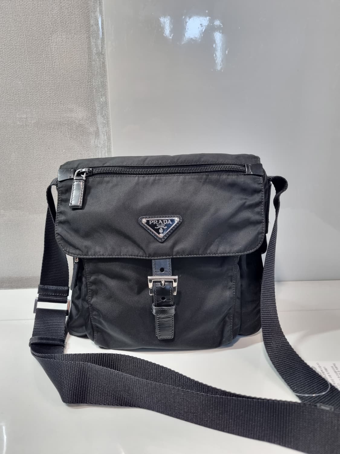 정품 프라다 메신저백 상품이미지3