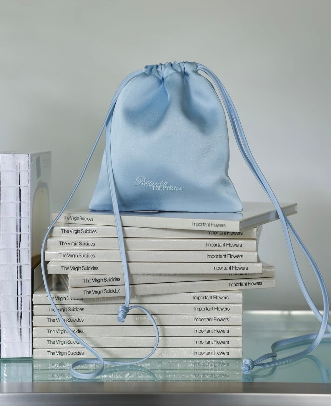 Ribbonbit X The Phrase 리본빛 더프레이즈 미니 파우치 상품이미지2