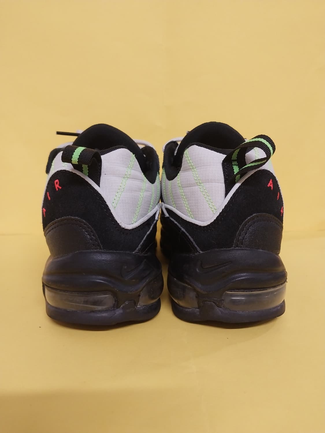 남성 나이키 에어맥스 98 블랙화이트 백호 운동화 (260) 상품이미지4