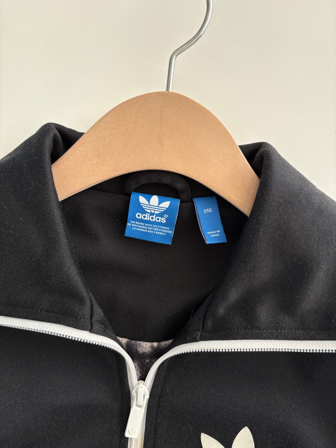 Adidas 아디다스 블랙컬러 안감 레오파드 유로파 트랙탑 상품이미지6