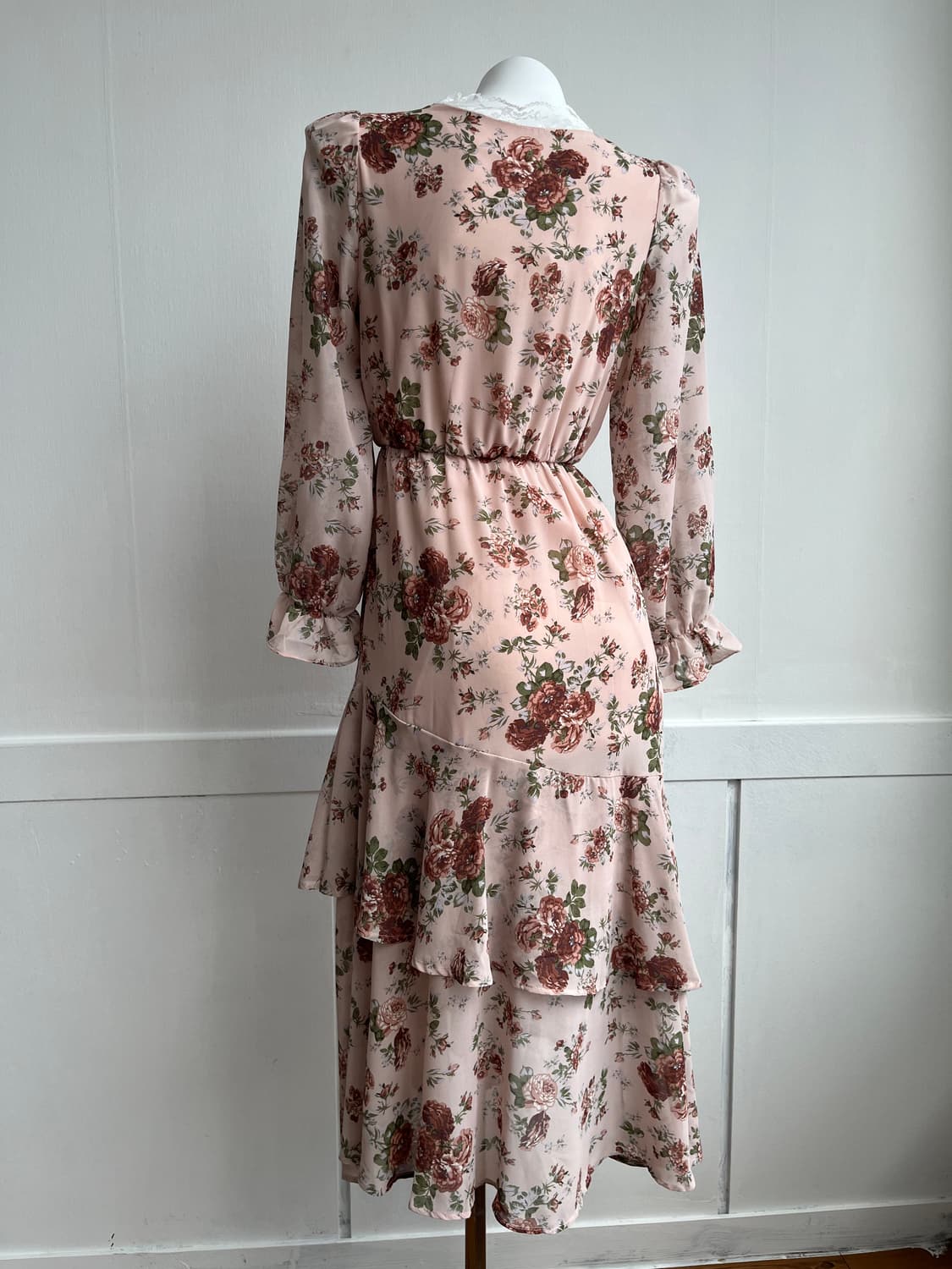 리리앤코 플로럴 러플 롱 원피스 상품이미지5