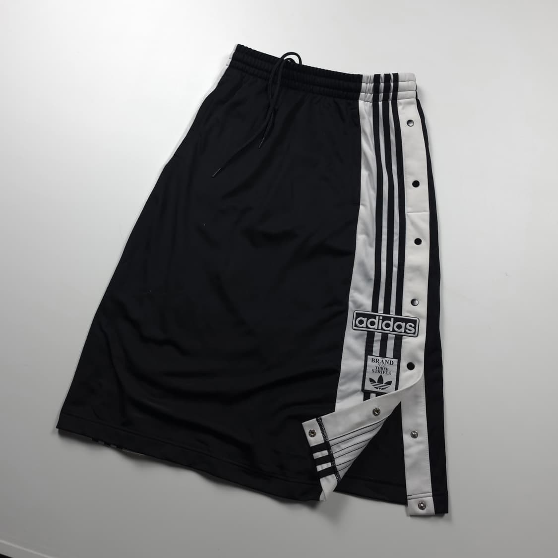 아디다스 아디 브레이크 블랙 트랙 롱스커트 (M) 상품이미지1