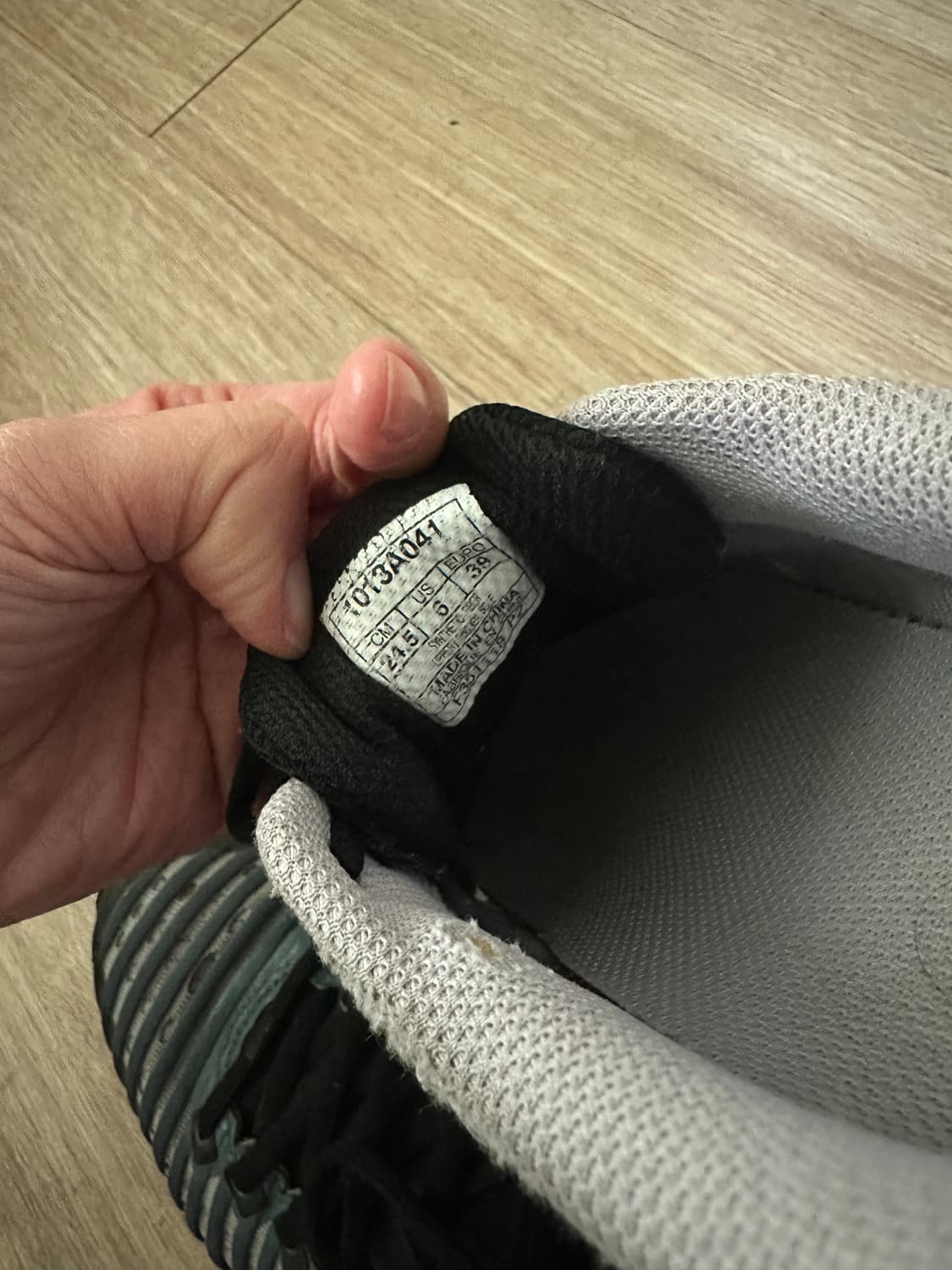 아식스 키코 코스타디노브 젤 델바 상품이미지6