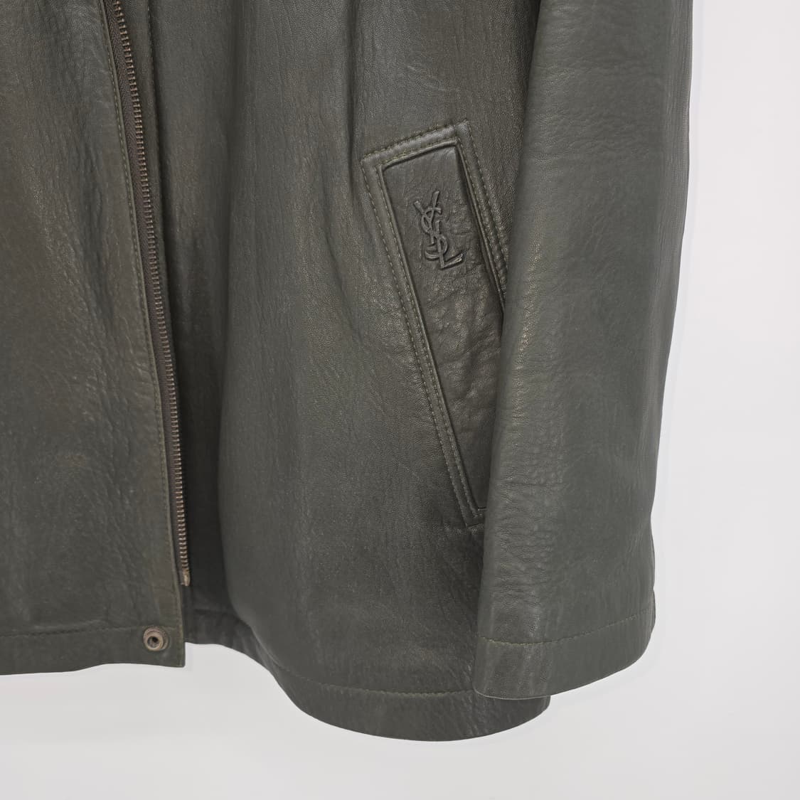 이브 생로랑 클래식 쉽 레더 자켓 상품이미지3