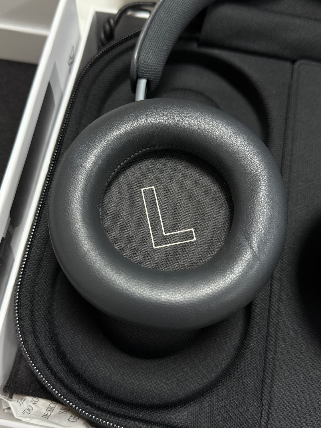 뱅앤올룹슨 beoplay hx 풀박스 상품이미지3