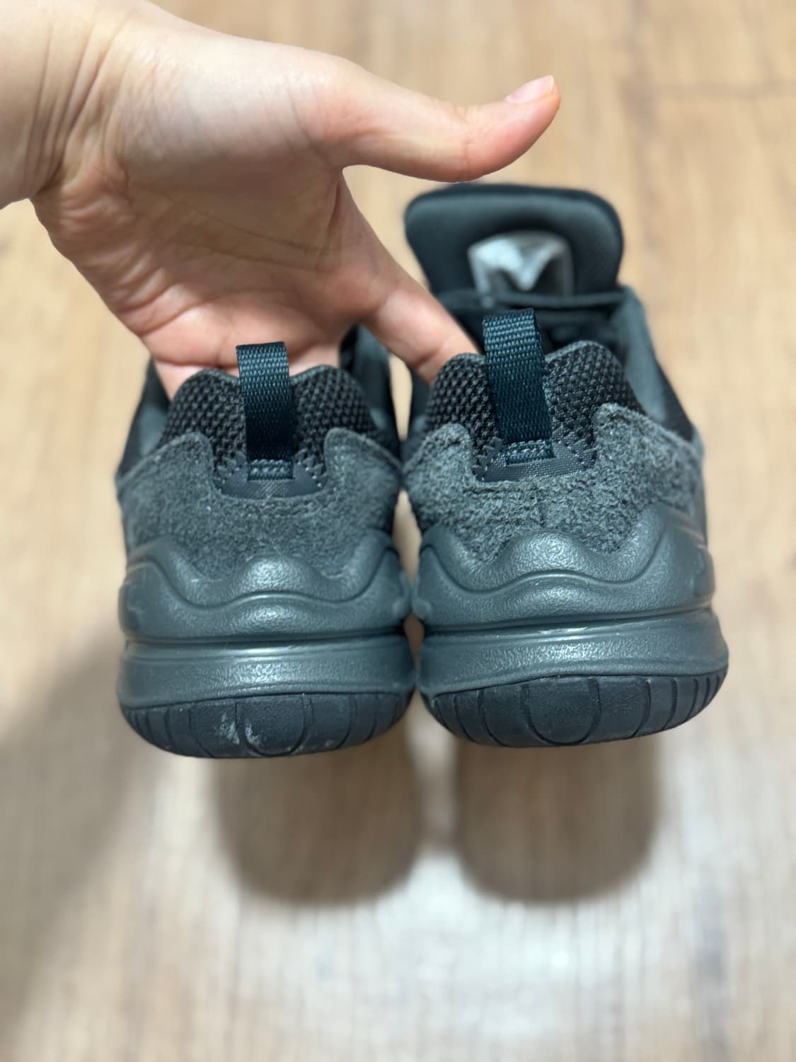 나이키 테크헤라 245 상품이미지3