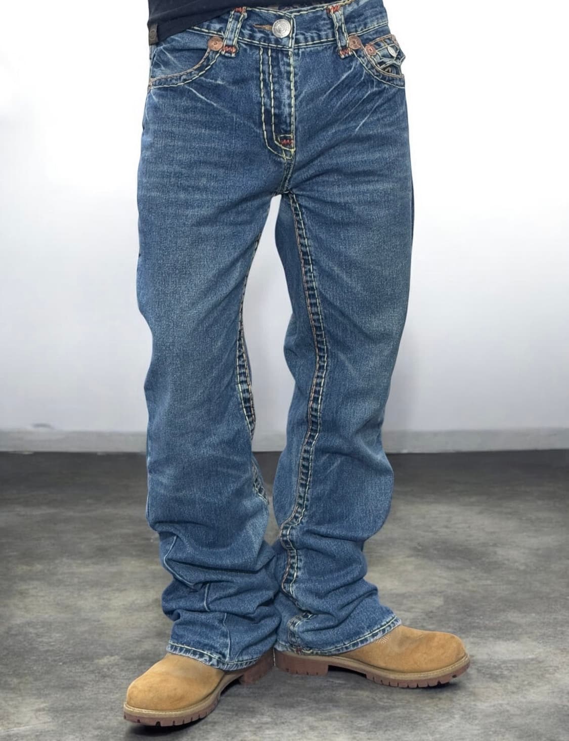 트루릴리젼 월드투어 로건 슈퍼티 붓다 자수 플레어 부츠컷 데님팬츠 상품이미지1