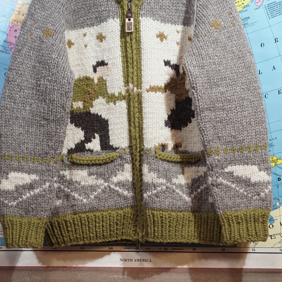 부기홀리데이 X Granted 캐나다 코위찬 스웨터 상품이미지5