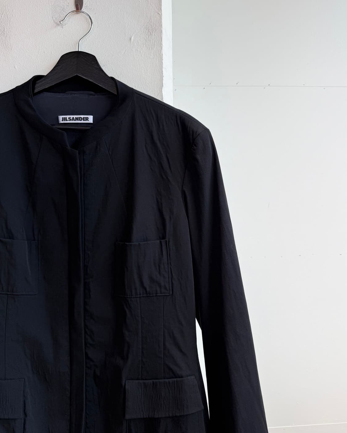 질샌더 블랙 나일론혼방 멀티포켓 자켓  상품이미지5