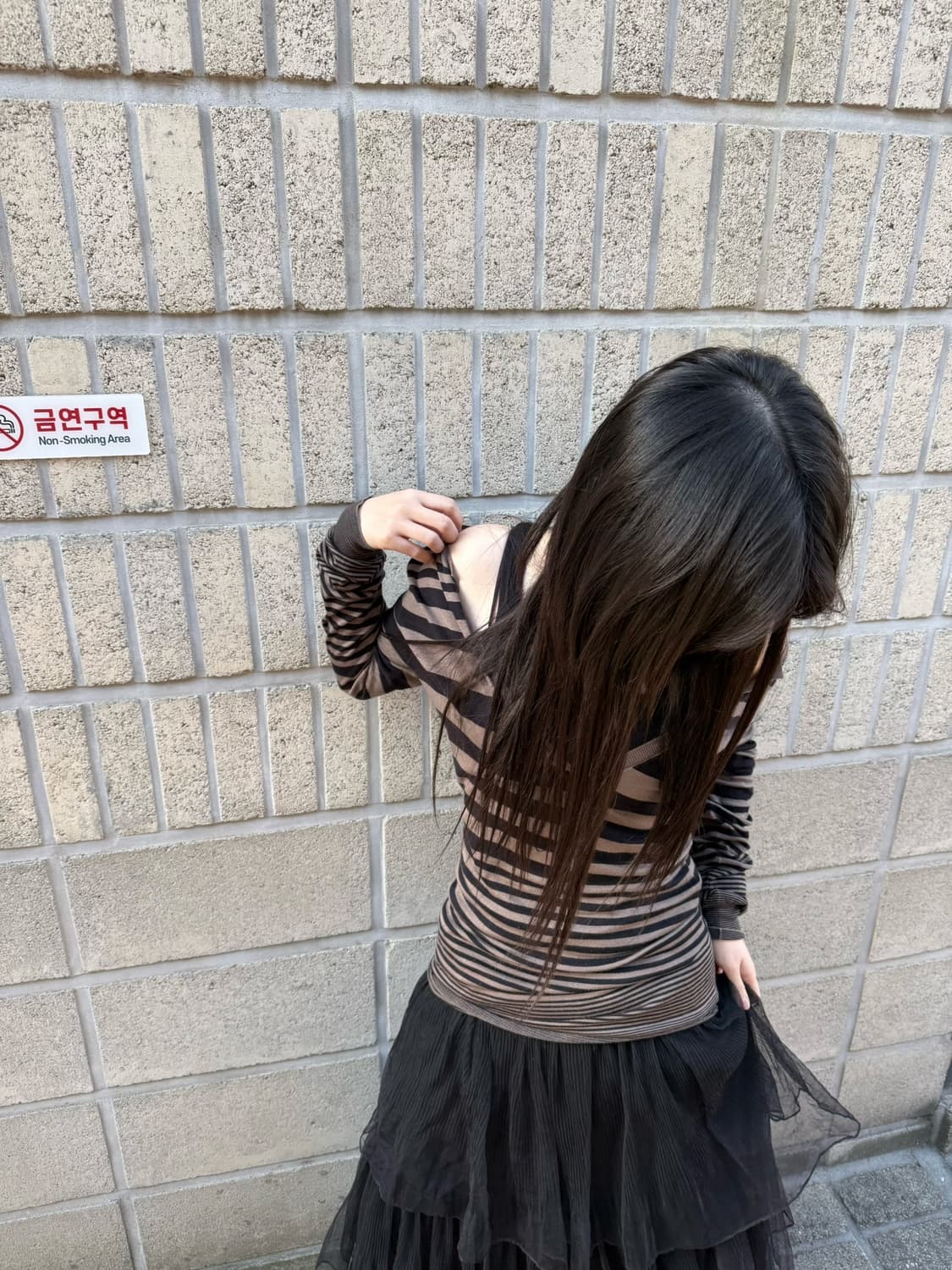 띠어리 스트라이프 오프숄더 롱 슬리브 상품이미지4