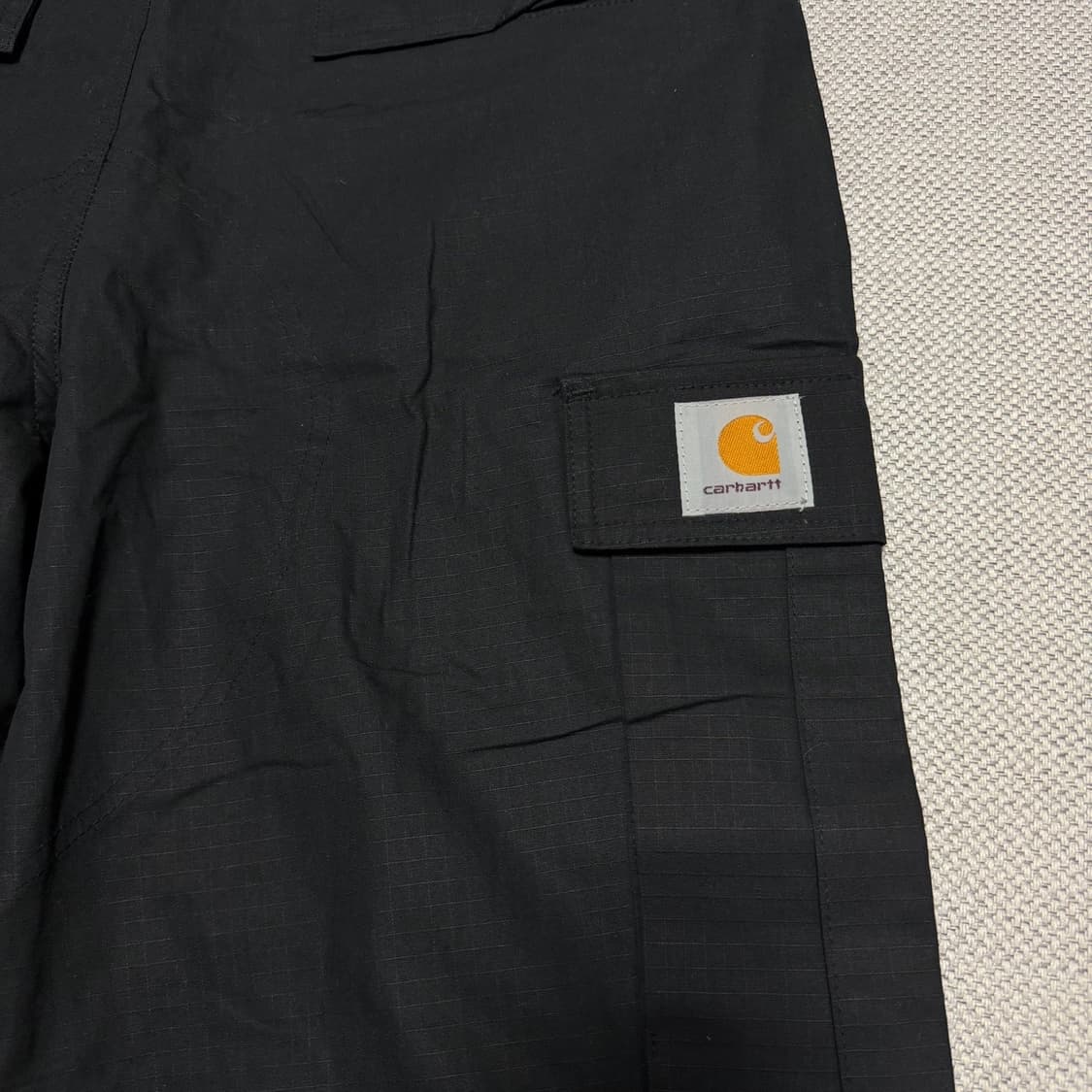 칼하트 WIP 레귤러핏 카고 팬츠 상품이미지5