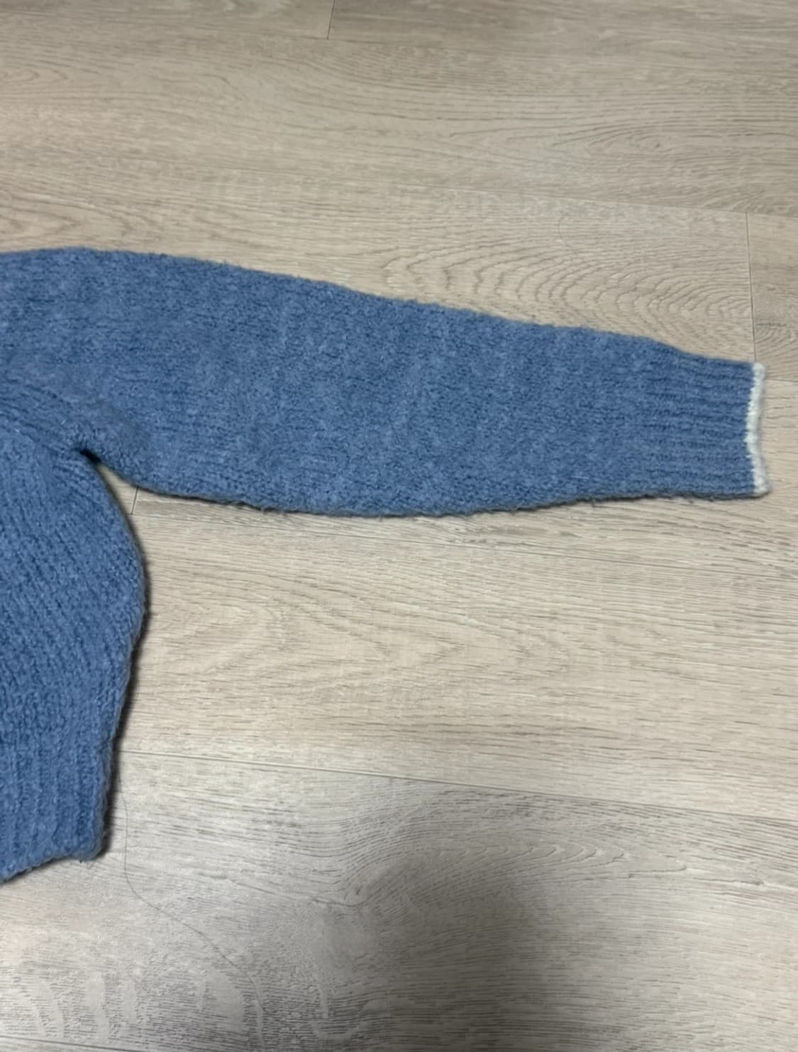 틸아이다이 니트 상품이미지5