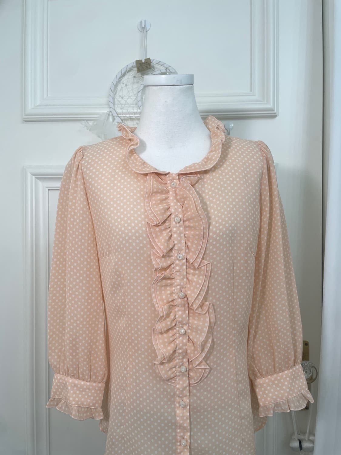 coral dot ruffle puff blouse(size-11) 상품이미지5