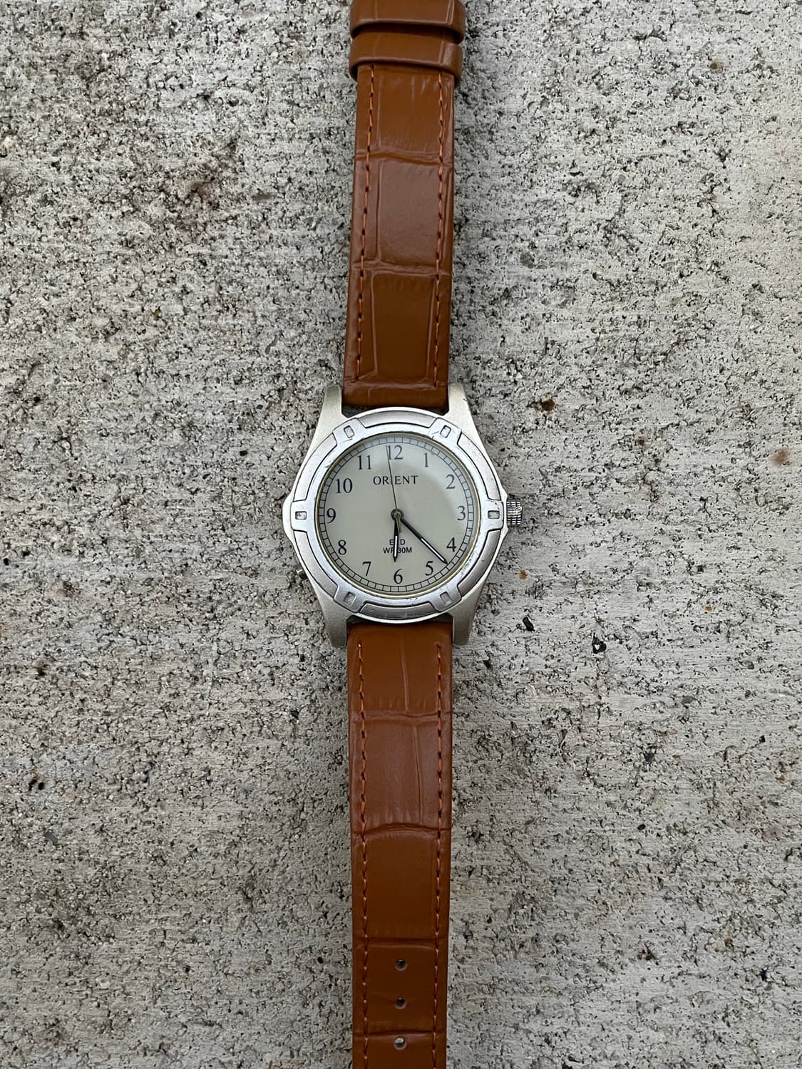 오리엔트 쿼츠 빈티지 상품이미지1