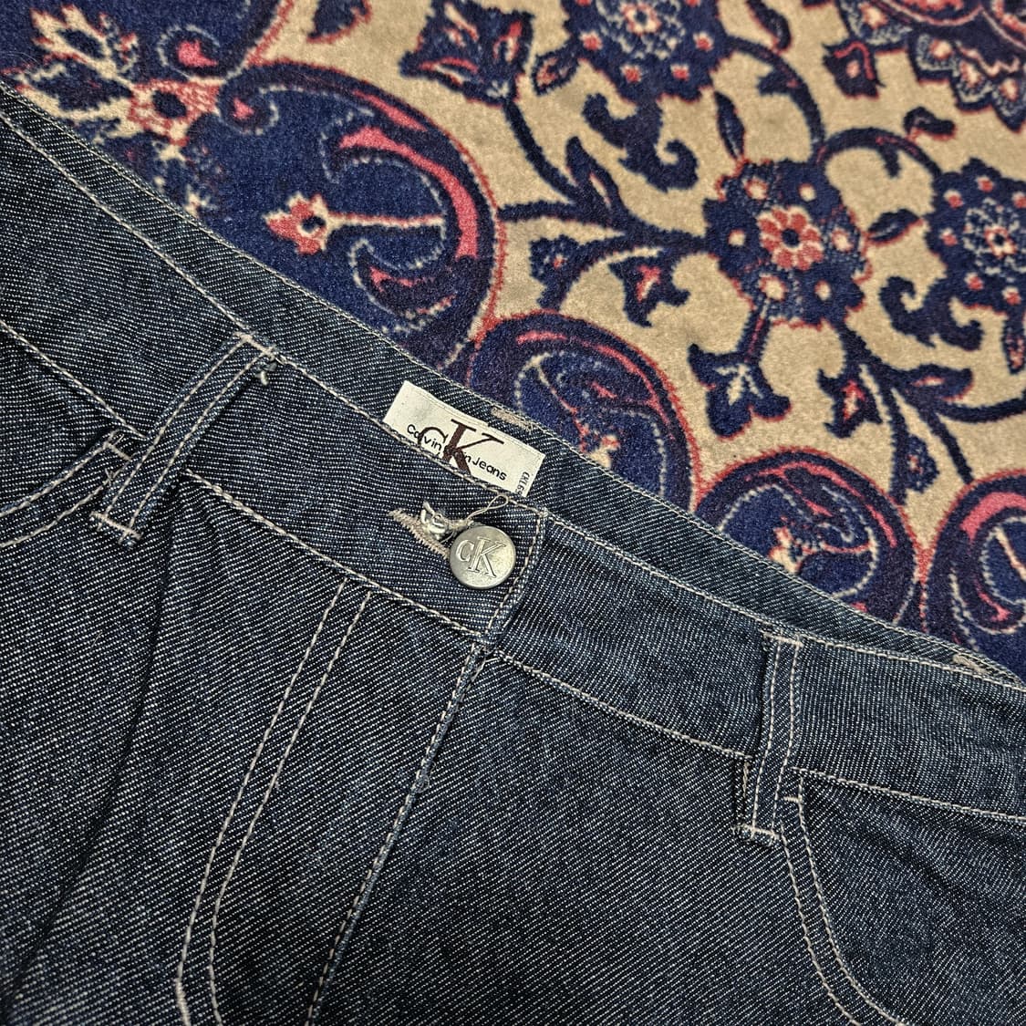 켈빈클라인 y2k 포켓 패치드 데님 미니스커트 28 상품이미지4