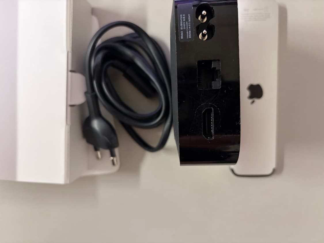 애플 TV+ 4K 3세대 128GB 이더넷 지원 와이파이 판매 상품이미지3