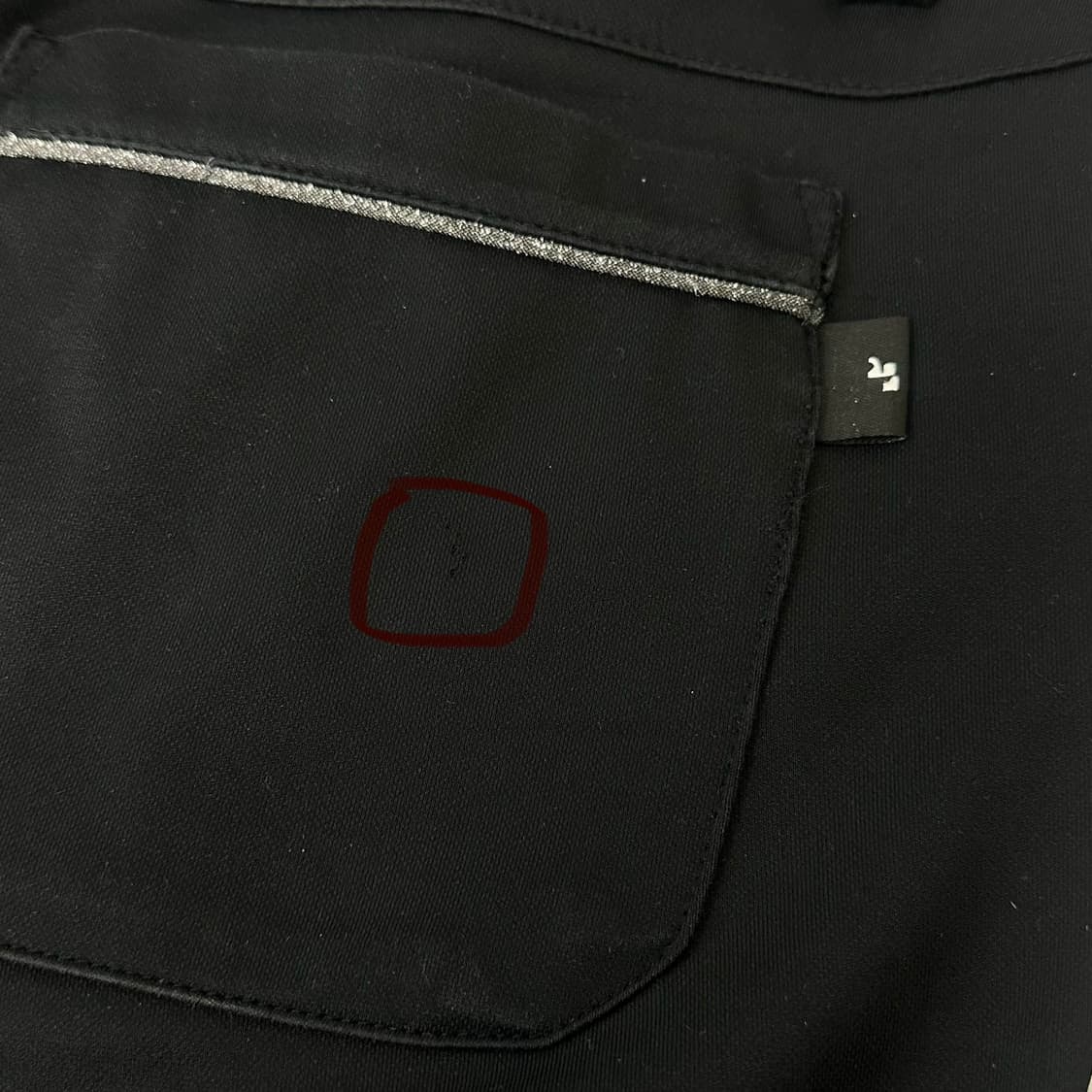 꾸레쥬 로고 핀턱 팬츠 상품이미지7