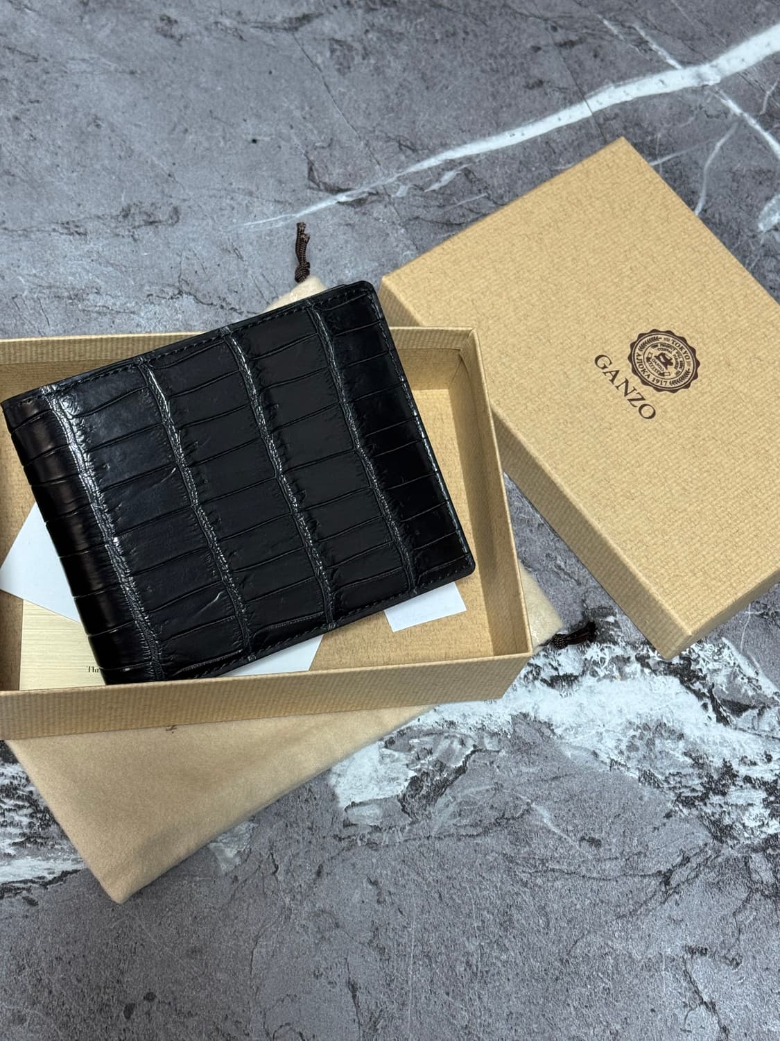 간조(Ganzo) 악어가죽 반지갑 + 가죽크림 상품이미지2