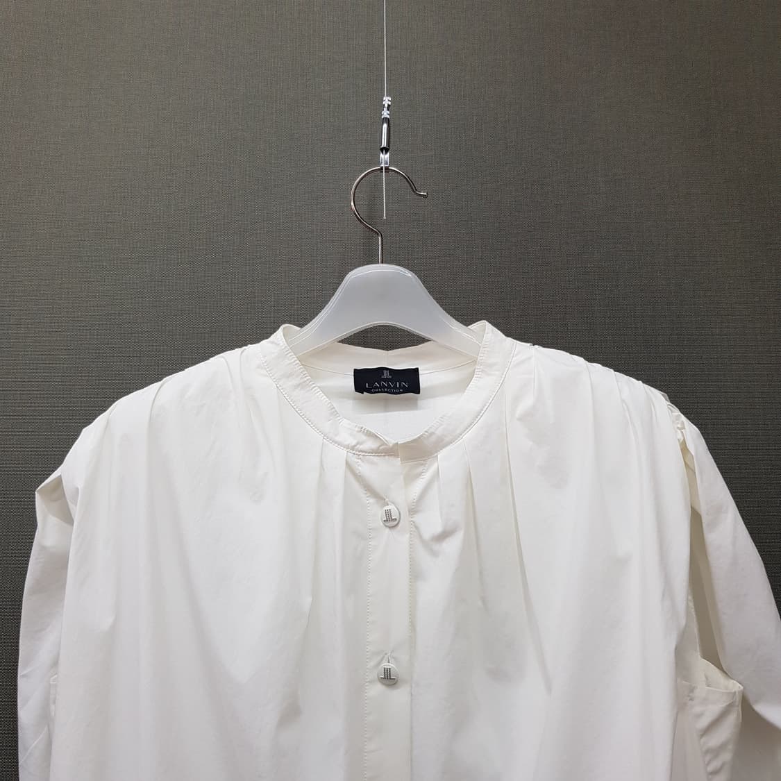 한섬 랑방 2022 볼륨 슬리브 셔링 블라우스 M사이즈 상품이미지2