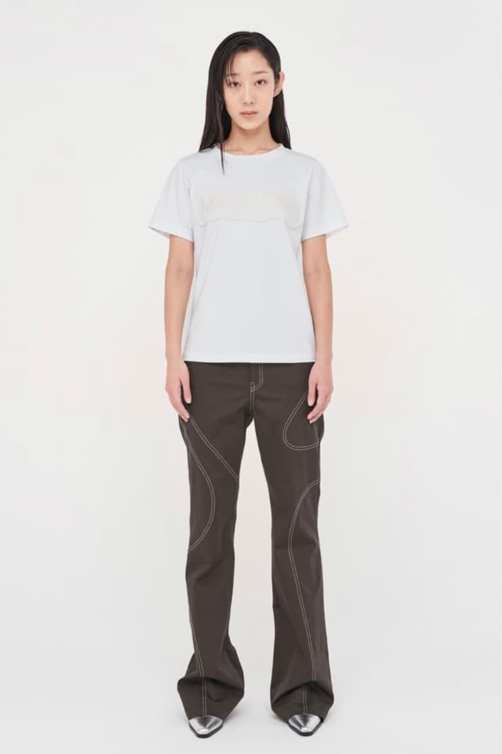 마뗑킴 logo patched t shirts in white 상품이미지2