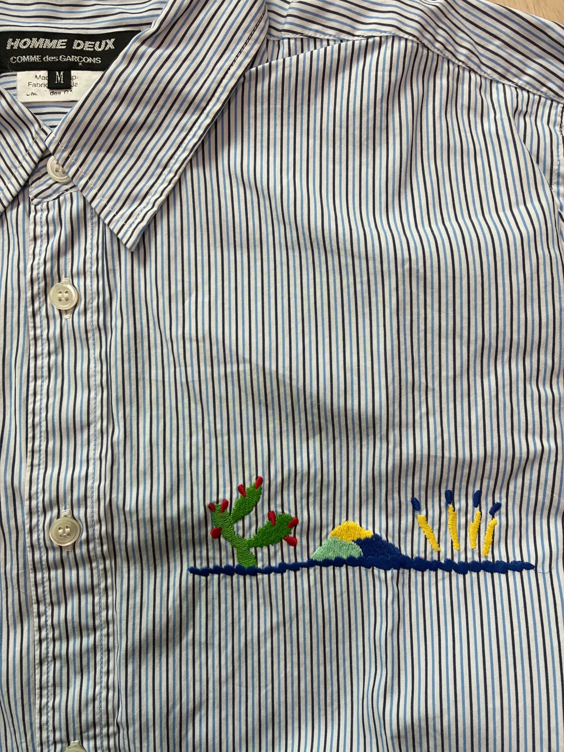 꼼데가르송 스트라이프 선인장 자수 셔츠 M사이즈 상품이미지1