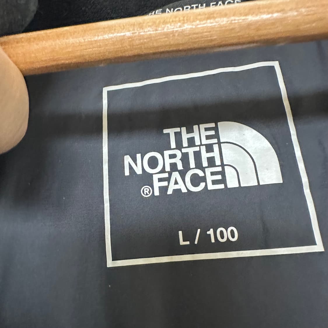   노스페이스 남자 거위털 후드패딩 점퍼 검정 100 L W 상품이미지6