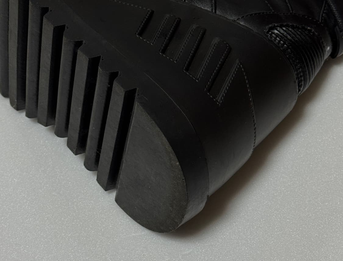 데모니아 스톰프 하이 us6 상품이미지4