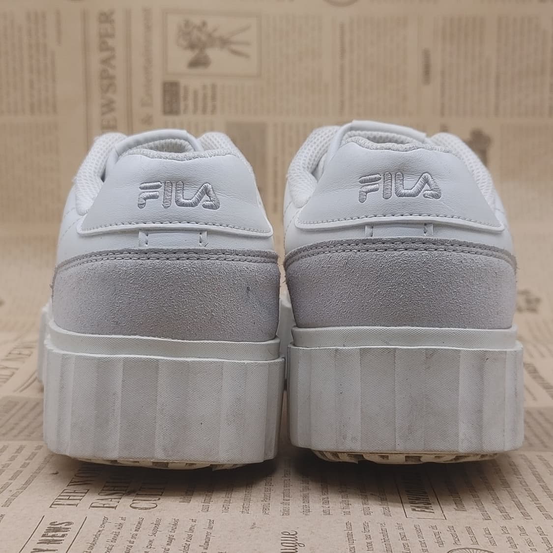 휠라 샌드블라스트 여성스니커즈240 상품이미지4