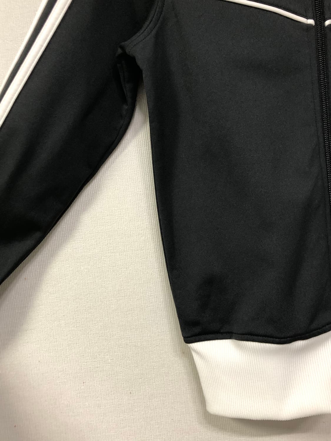 아디다스 셰브론 베켄바우어 여성 딱붙핏 트랙탑 져지 _ 블랙 XS 상품이미지4