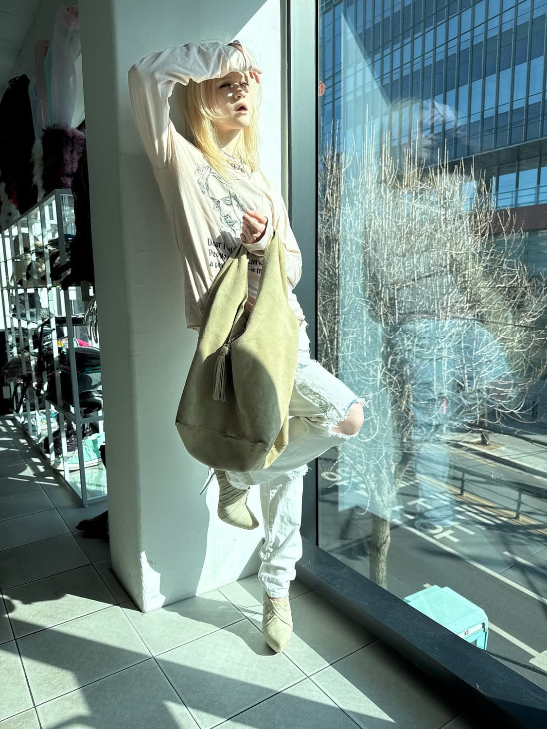 suede hobo bag 상품이미지4