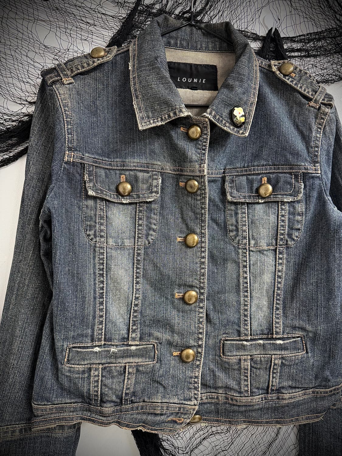 Fleur beads detailed denim jacket 상품이미지5