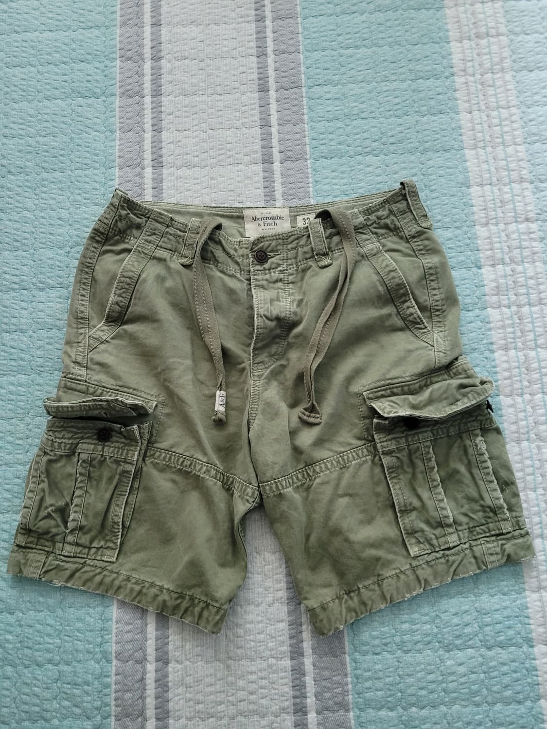 아베크롬비 Abercrombie. 워크웨어 카고숏팬츠. 32사이즈 상품이미지1