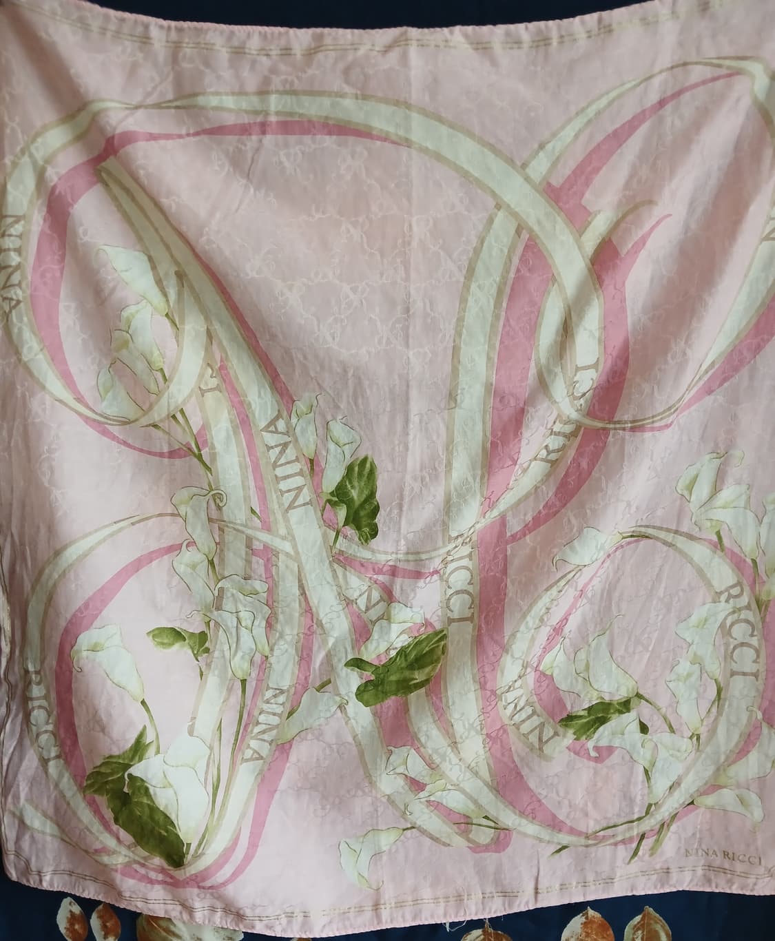 Nina Ricci 핑크스카프 상품이미지3