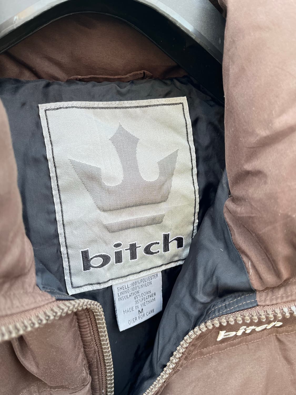 90s 비치스케이트보드 bitch 다운패딩 상품이미지4