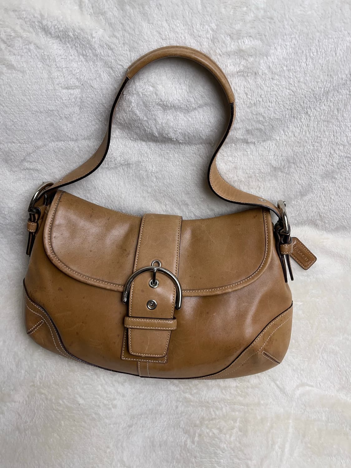 코치 숄더백 상품이미지1