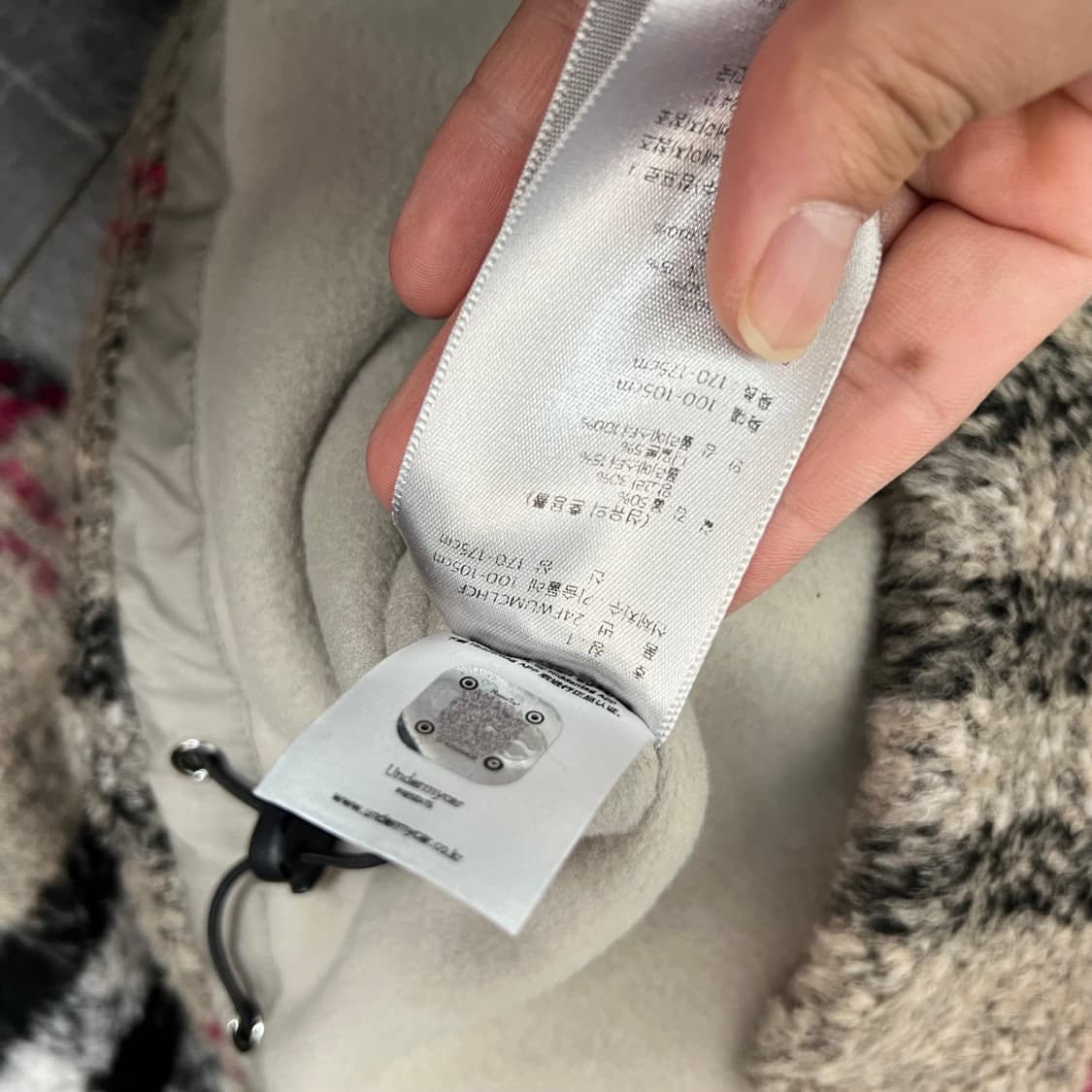 언더마이카 런던 24FW 해리티지 체크 플리스 후드자켓 상품이미지8